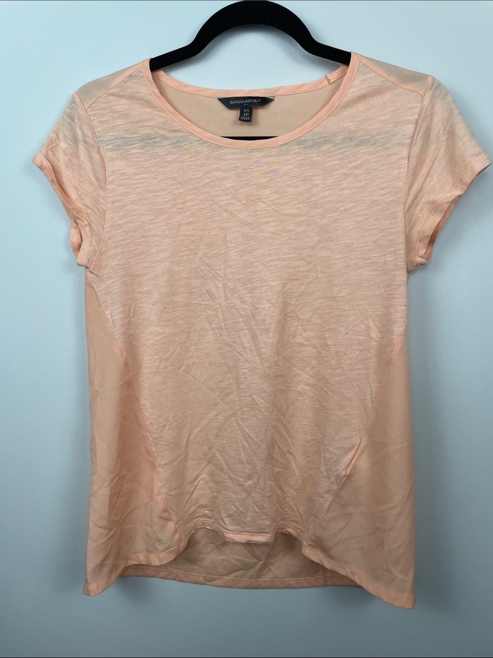Banana Republic Peach Short Sleeve Crew Neck Tee
